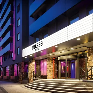 4* מלון Pentahotel